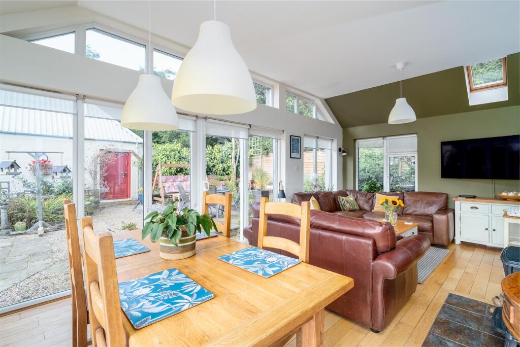 House in Galashiels - View 5