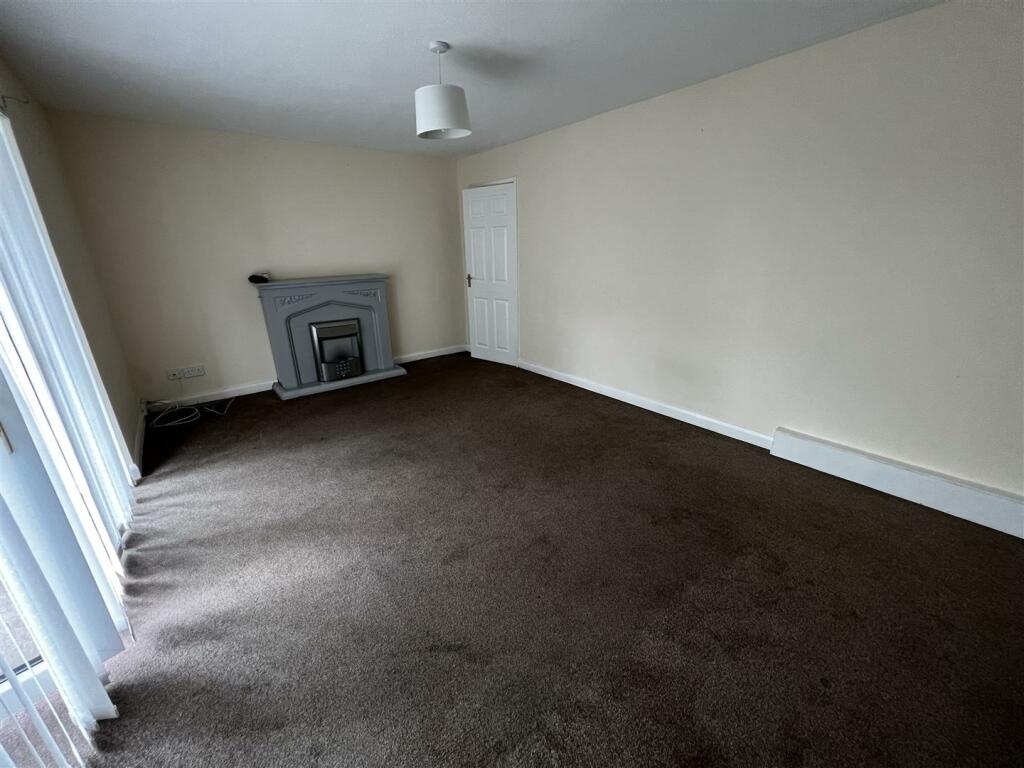 Aydon House, Farringdon, Sunderland photo 3