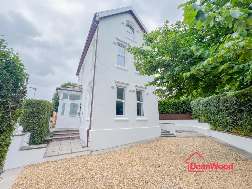 1 Roslyn Terrace, Douglas, Isle Of Man photo 2