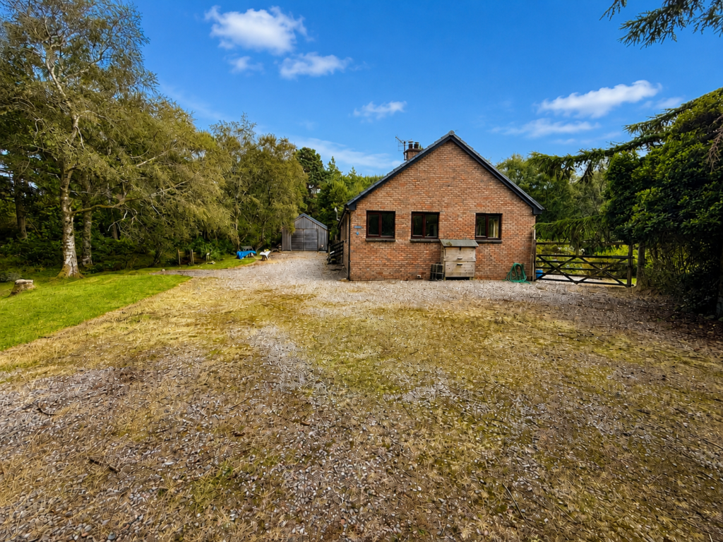 House in Perth, Highland - More