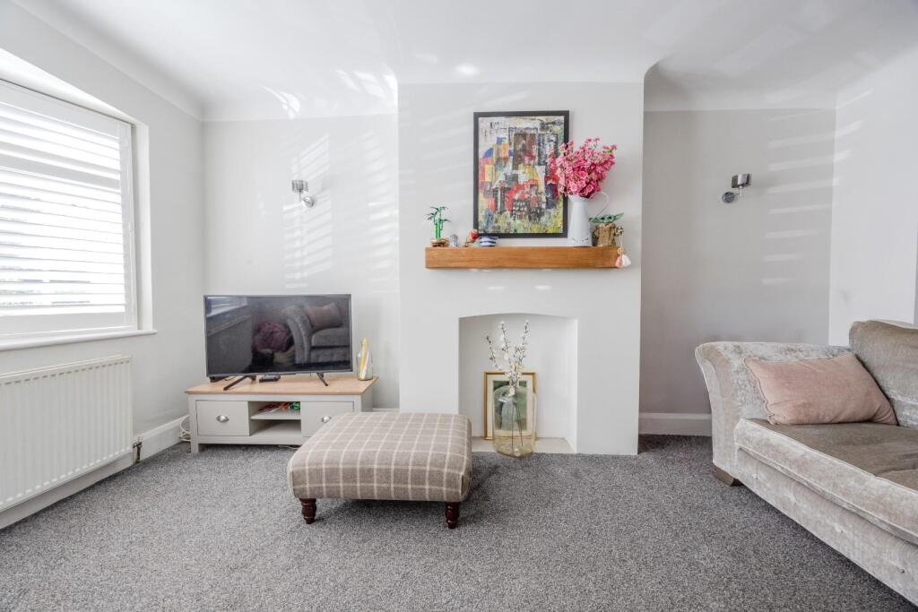 House in Southend-on-Sea - View 5