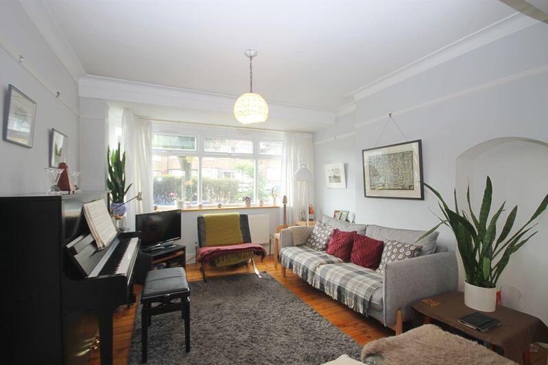 Clare Road, Greenford photo 3