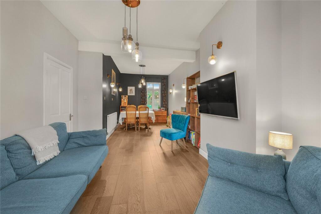 Umfreville Road, Harringay, London, N4 - More