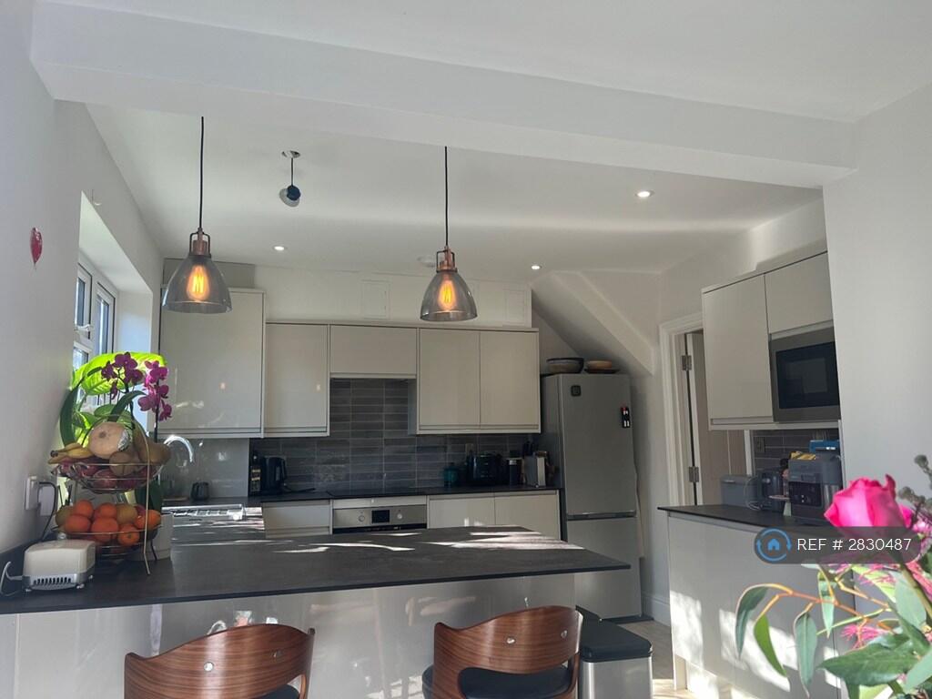 Main image of property: Courtland Avenue, Cambridge, CB1