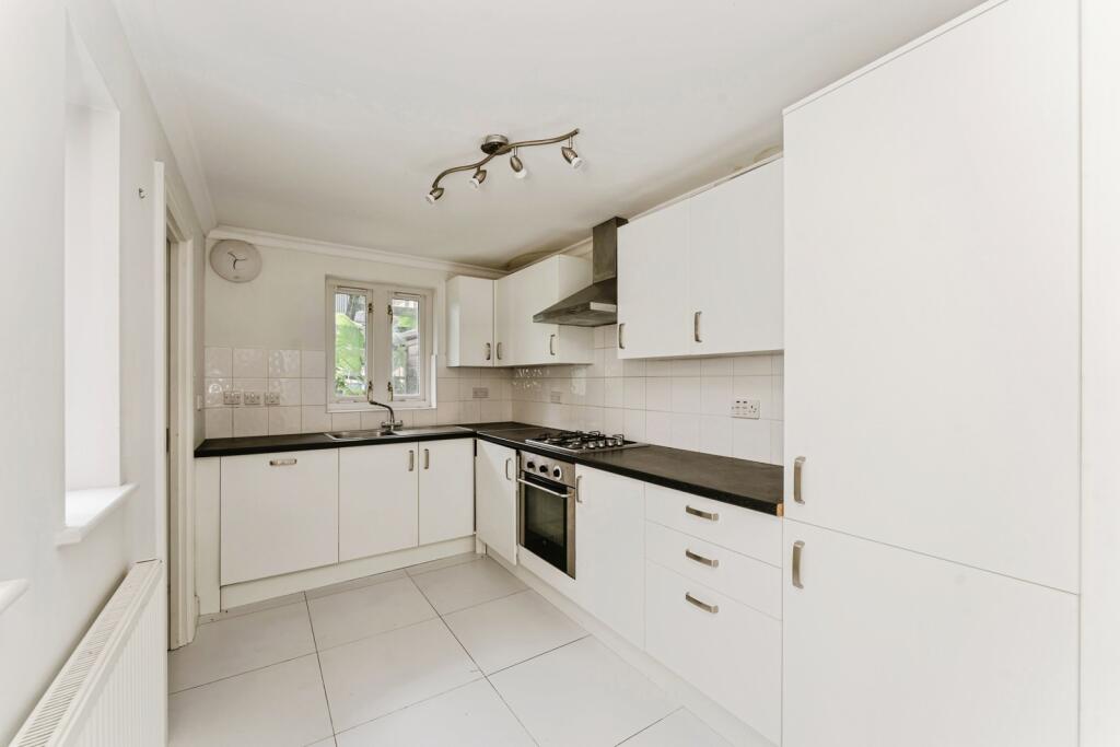 Apartment in London, Ratcliffe, Limehouse - View 4