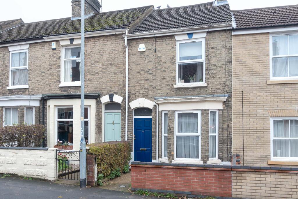 Main image of property: Avenue Road, Norwich NR2 3HN