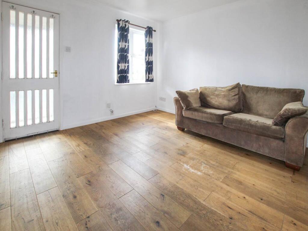 Apartment in London, Hayes - View 3