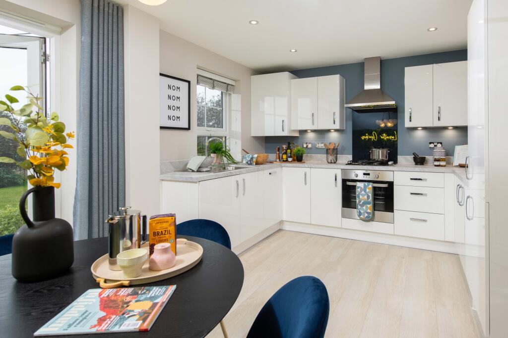 House in Rotherham, Dinnington St. John's - View 2
