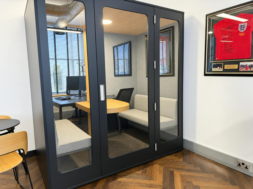 13 Austin Friars - Meeting Pod Interior.png