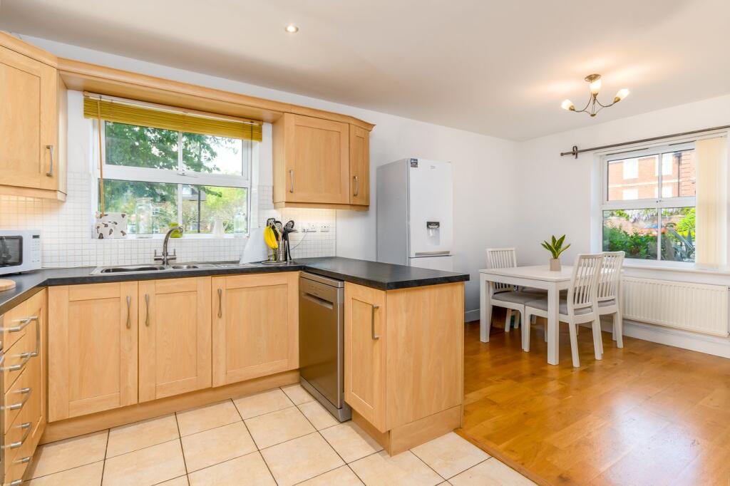 House in Warwick, Hatton - View 4