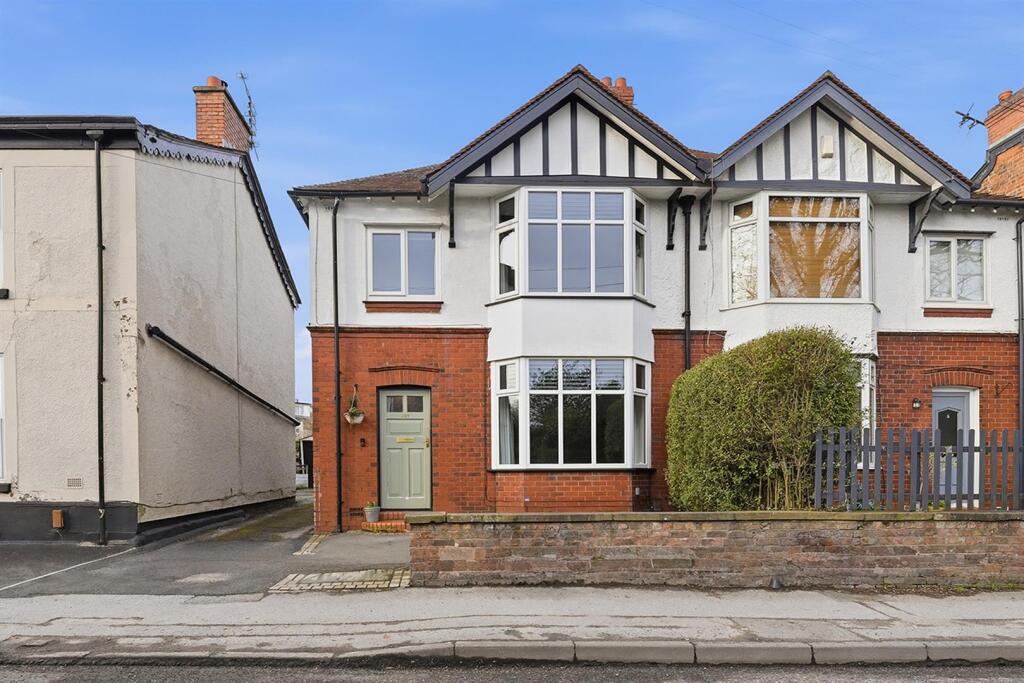 Main image of property: Park Lane, Macclesfield