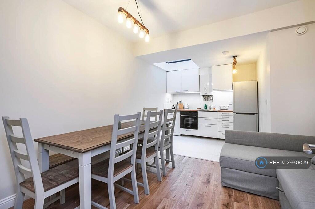Main image of property: Macfarlane Road, London, W12