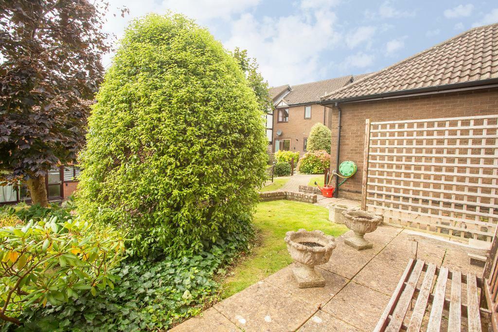 Woodland Mews, Heathfield, East Sussex, TN21 8YY photo 3