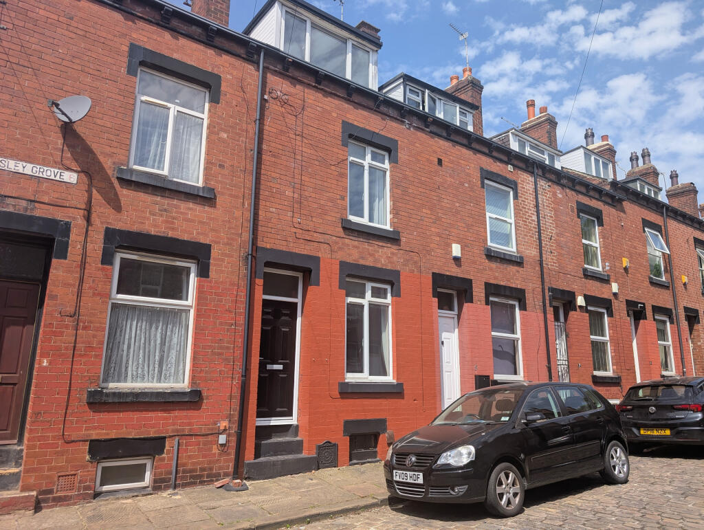 House in Leeds - View 5