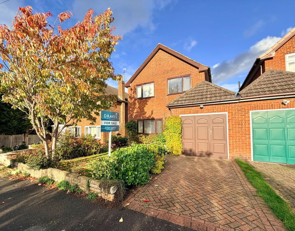 Main image of property: Littleshaw Lane, Wythall, B47 6EU