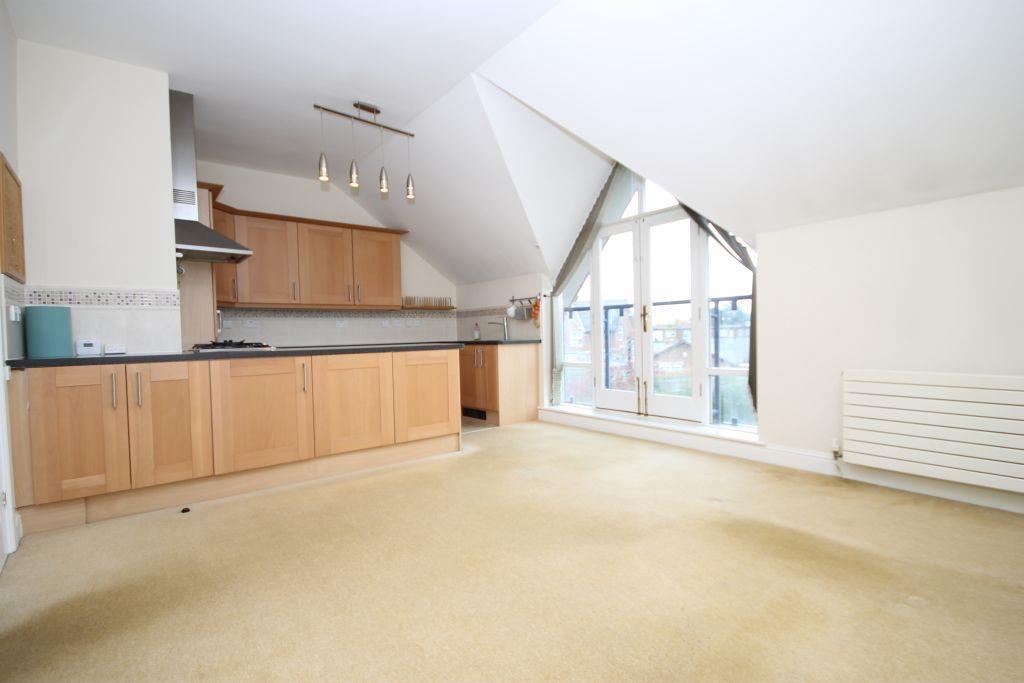 Apartment in Newcastle upon Tyne - View 2