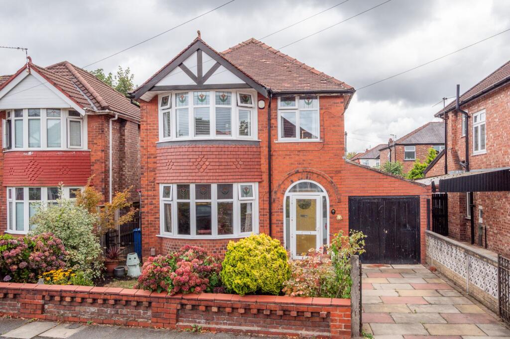 Bruton Avenue, Stretford, M32