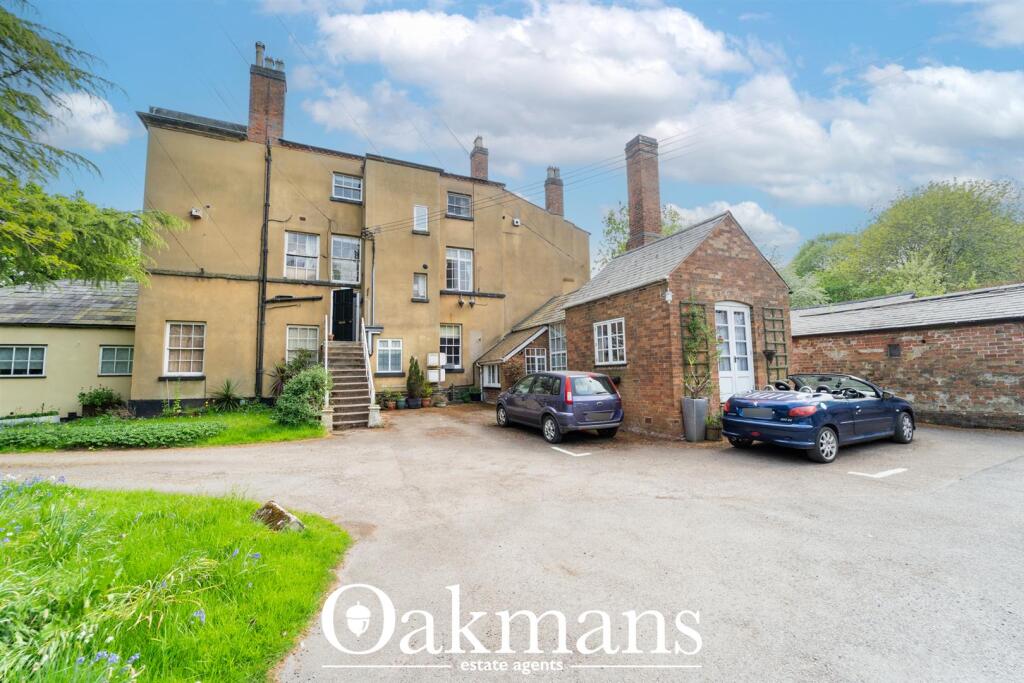 Main image of property: Elmdon Park, Solihull, B92