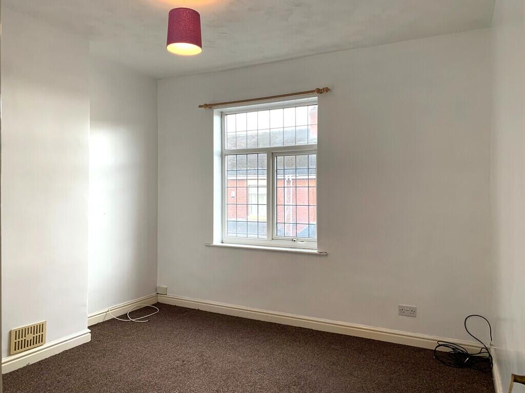 House in Stoke-on-Trent - View 5