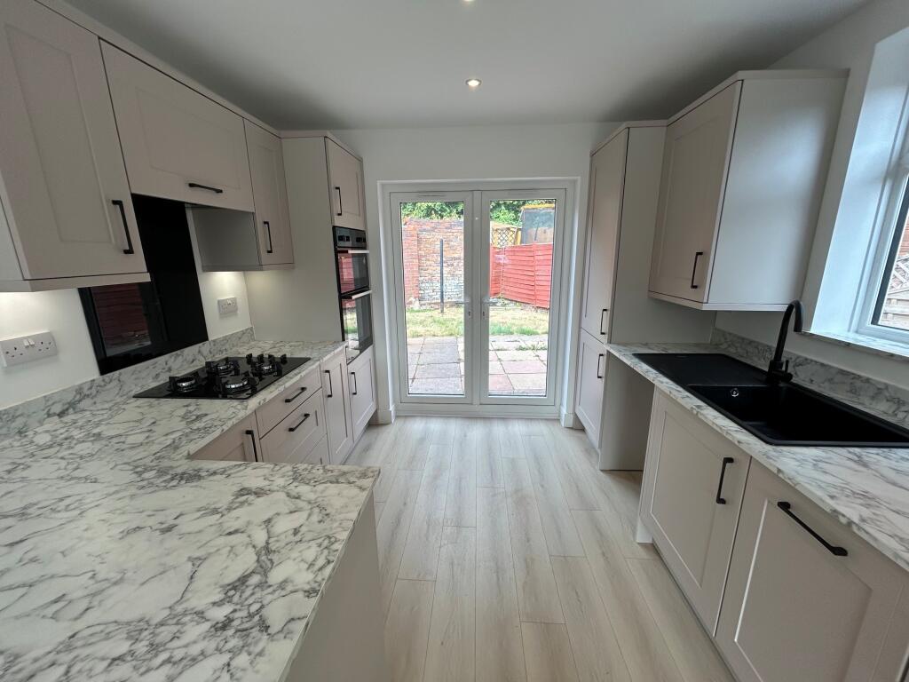 House in Dudley, Darby End - View 4