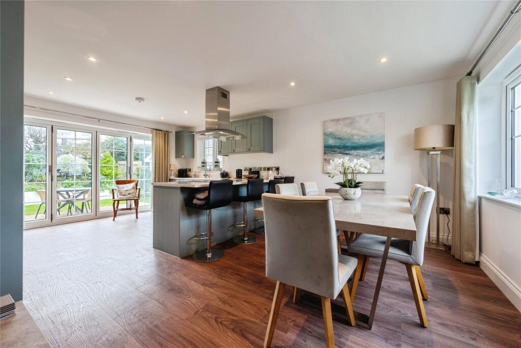 Polpennic Drive, Padstow, Cornwall, PL28 photo 3
