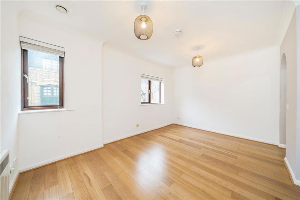 Apartment in London - View 2