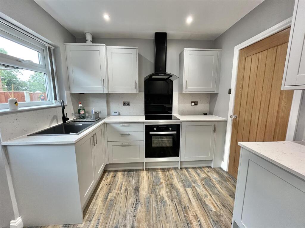 House in Stockport - View 2