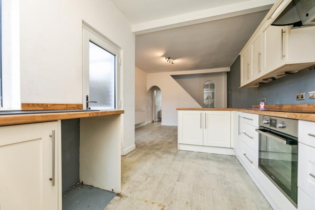Evelyn Street, Rotherham, S62 photo 4
