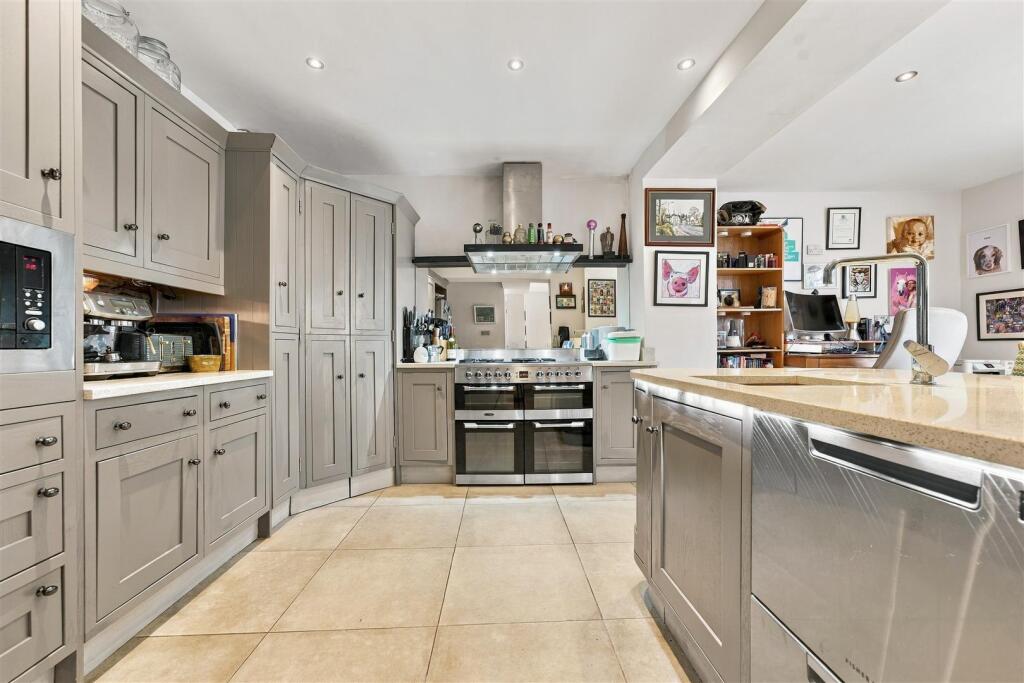 House in Bristol - View 5