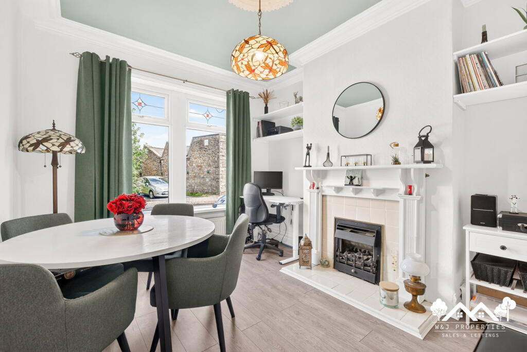 House in Blackburn - View 4