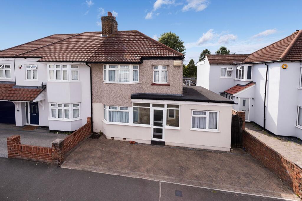 Main image of property: Gipsy Road, Welling, DA16