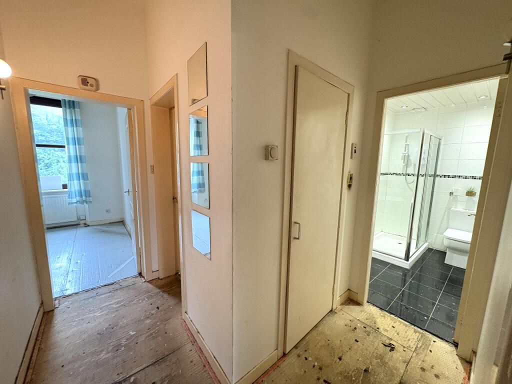 Apartment in Motherwell - View 5