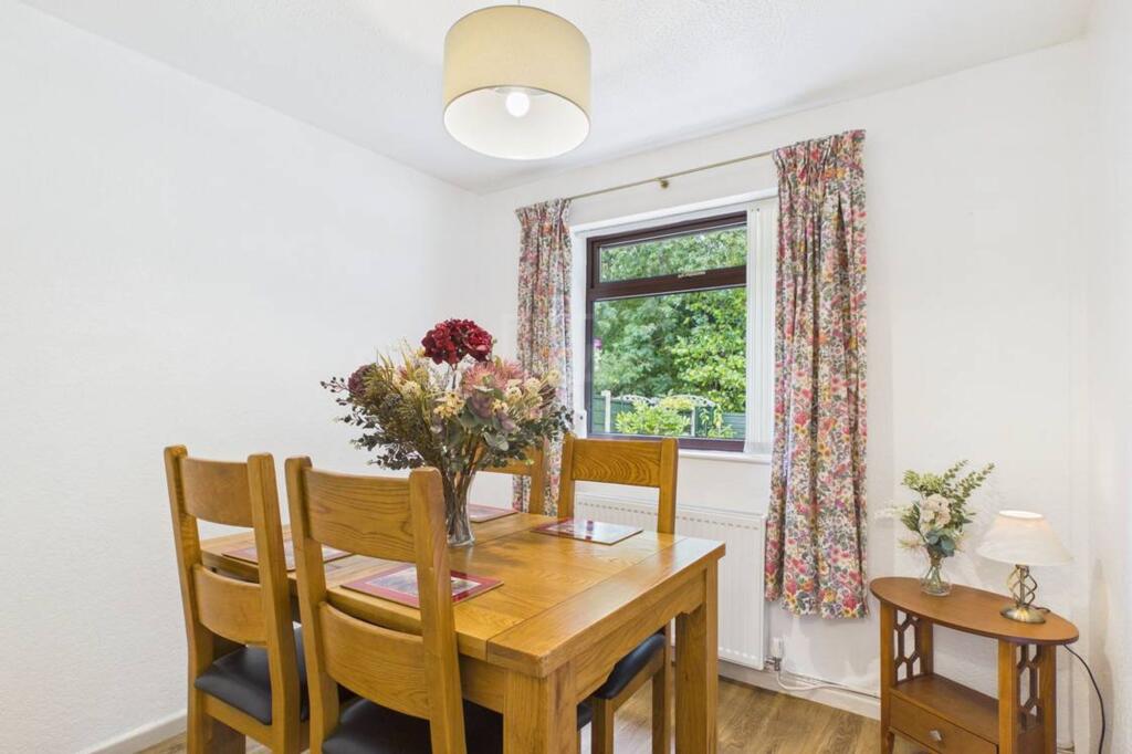 House in Burtonwood - View 4