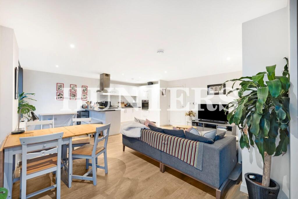 Main image of property: Lapwing Heights, Waterside Way, N17