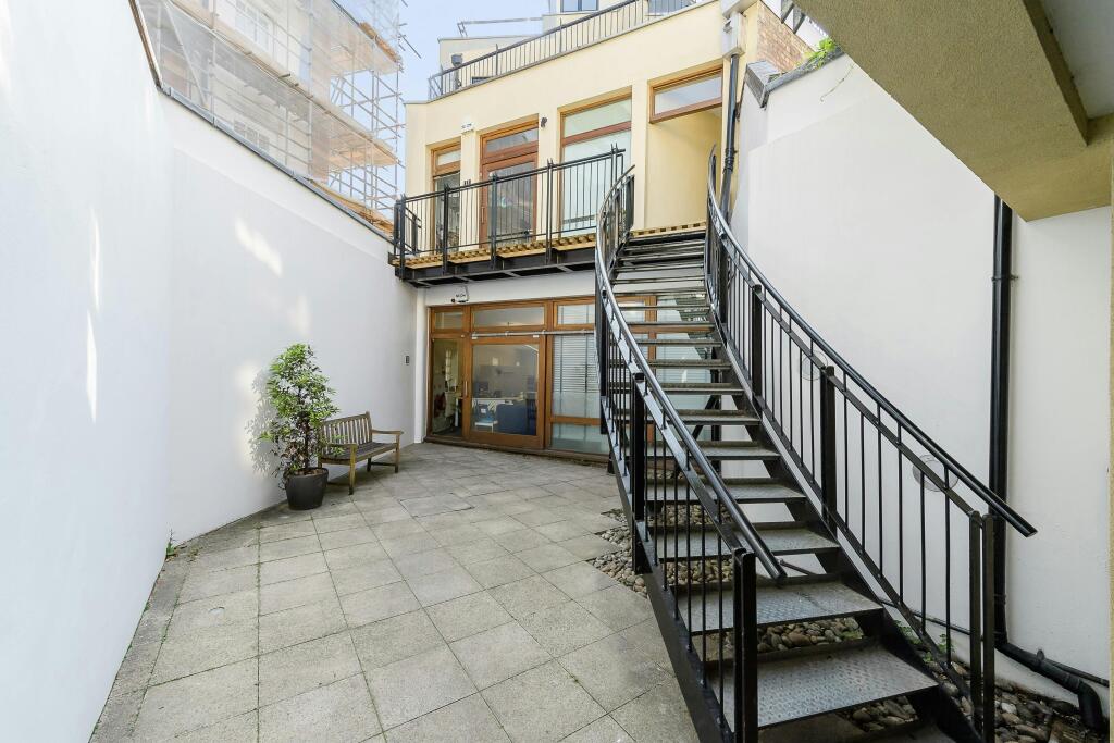 Tiger House, Burton Street, London WC1H 9BY_exterior 4.jpg