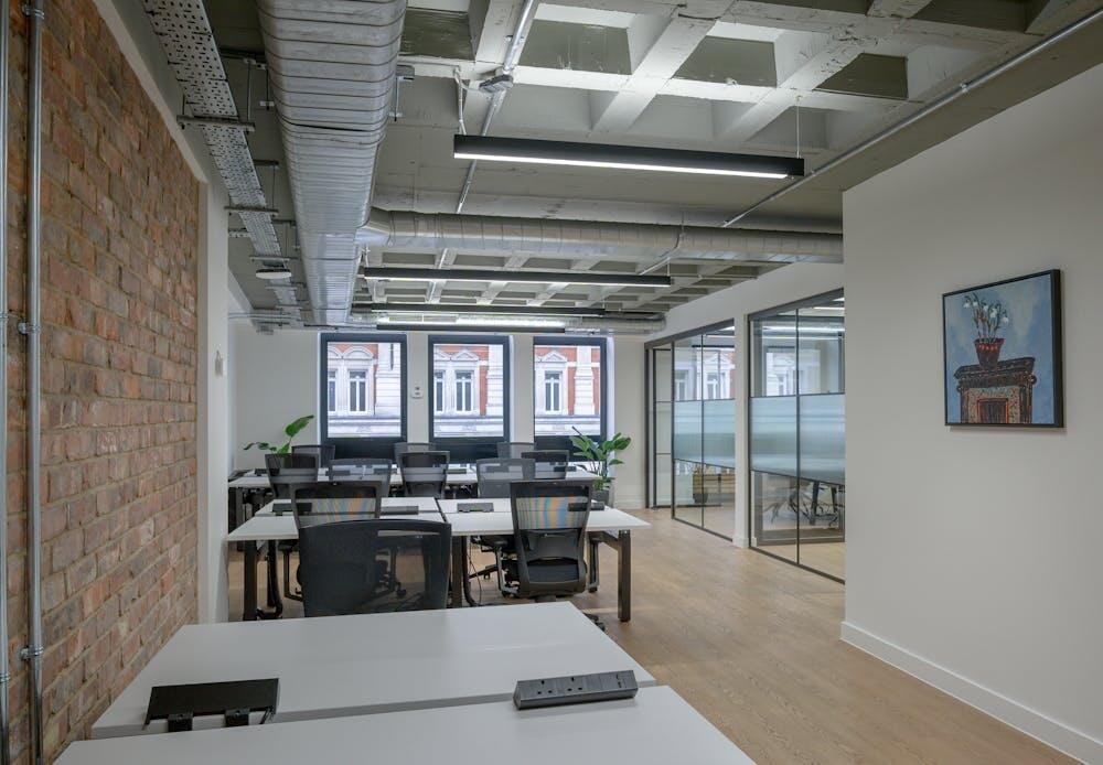 390-strand-17.jpg