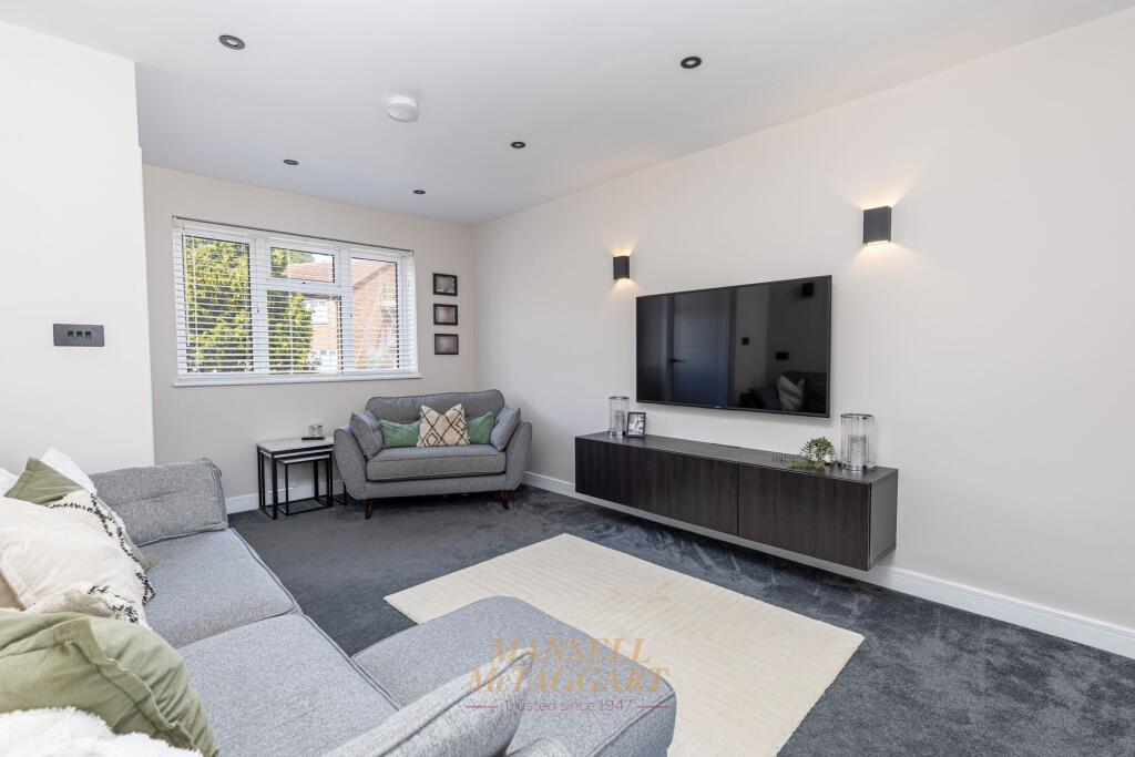 House in Redhill - More