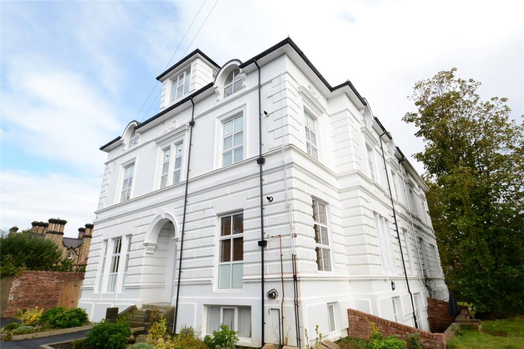Main image of property: Devonshire Place, Oxton, Wirral