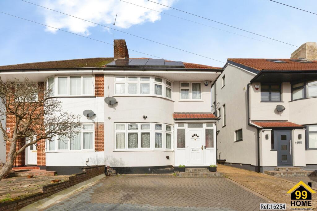 Main image of property: Curzon Avenue, Stanmore, United Kingdom, HA7