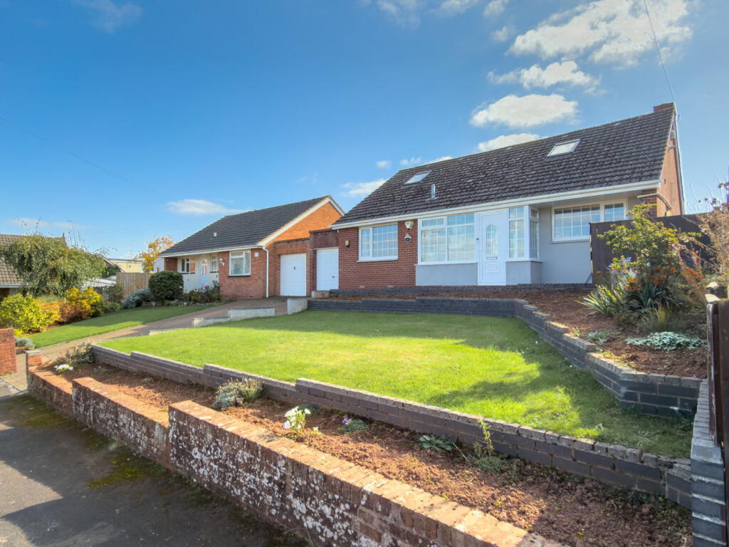 3-bed detached on Westfield, Exminster, £475,000