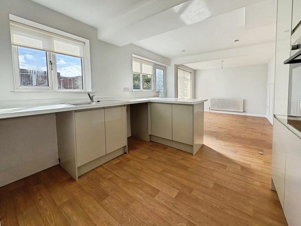 House in West Lancashire, Skelmersdale - View 4