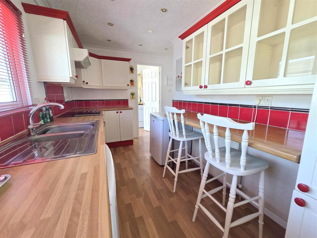 House in Dudley - View 5