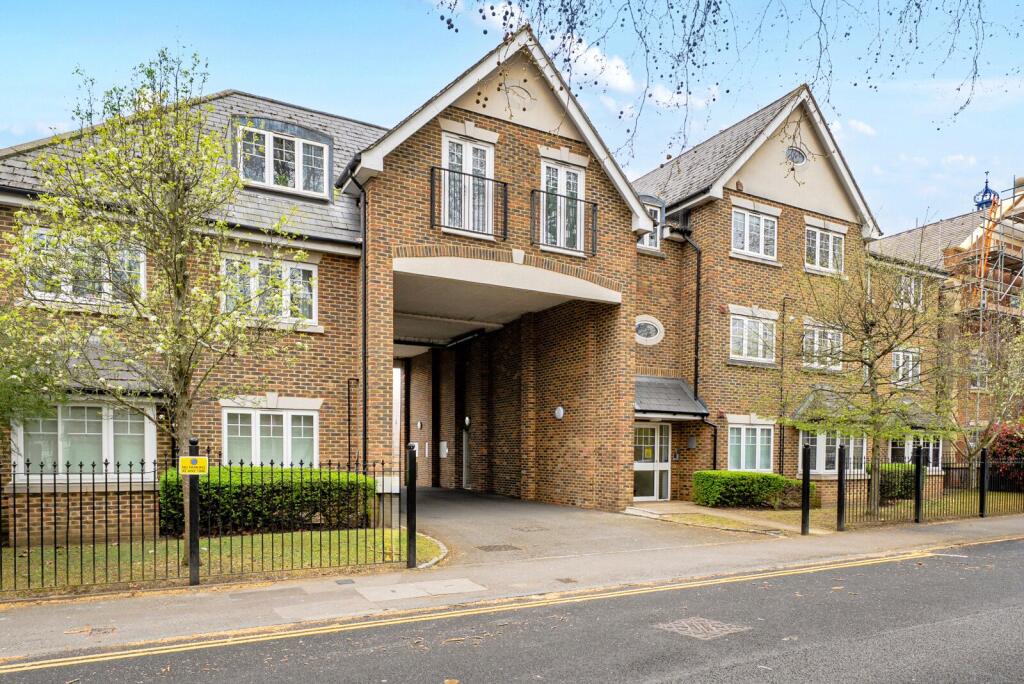 Main image of property: Maybury Mews, Woking, GU21