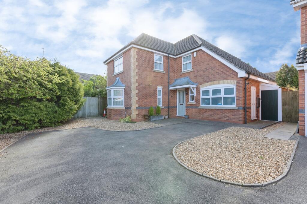 Main image of property: Coltsfoot Road, Hamilton, Leicester