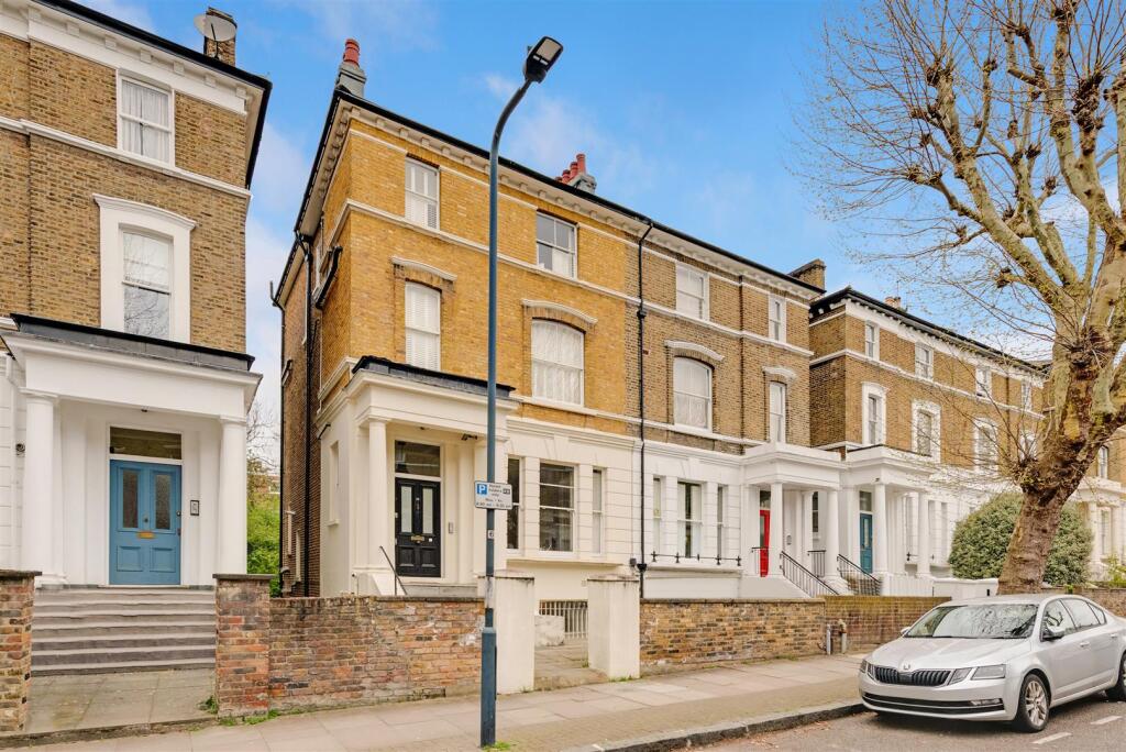 Main image of property: Brondesbury Villas, London