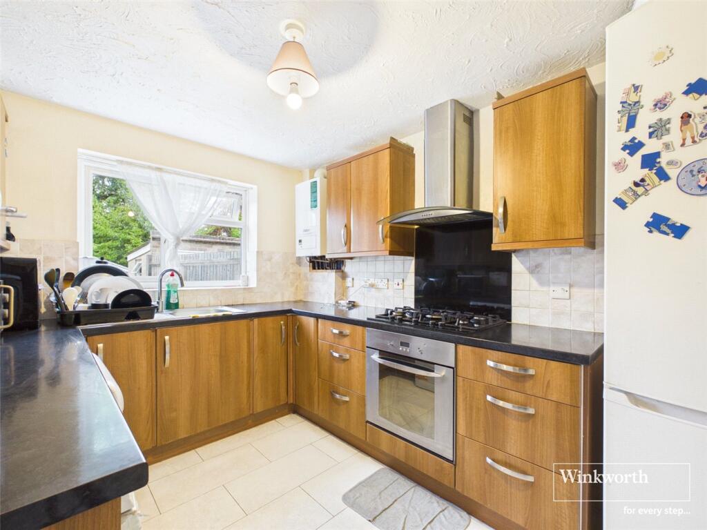 Apartment in Reading - View 3