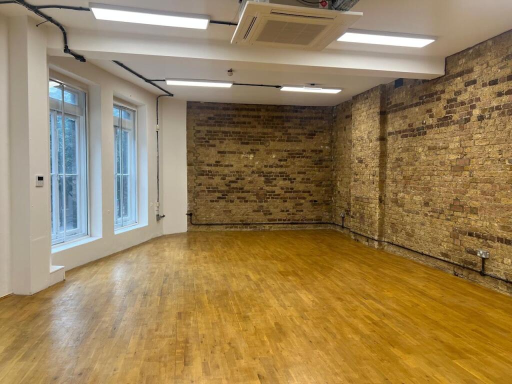 Main image of property: 43 Clerkenwell Road, London, EC1M 5RS
