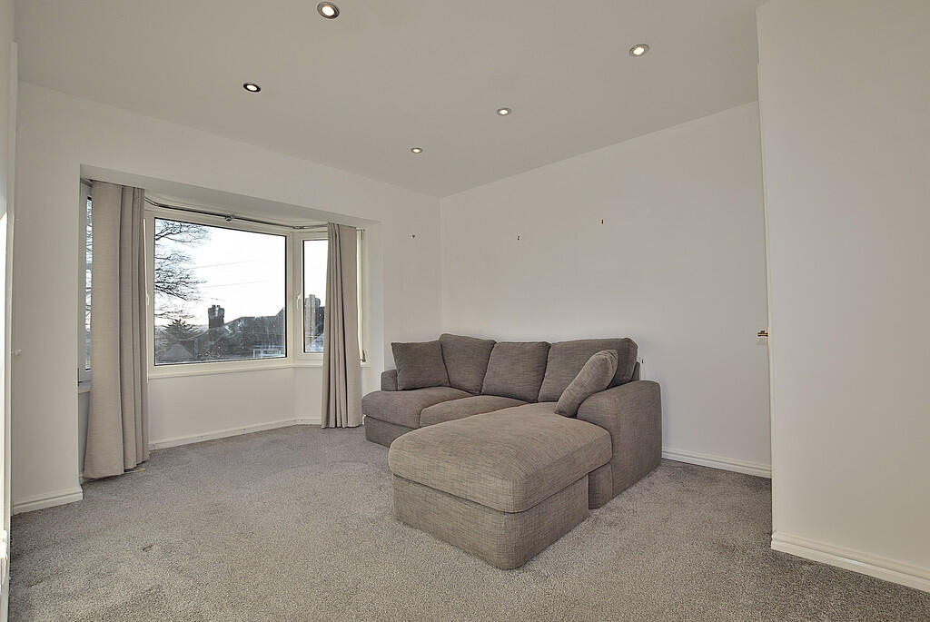 Rose Crescent, Richmond photo 2