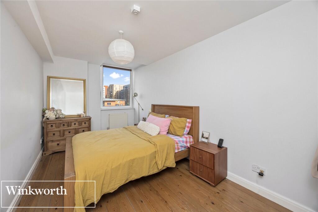 Apartment in Hove, Brighton and Hove - View 5
