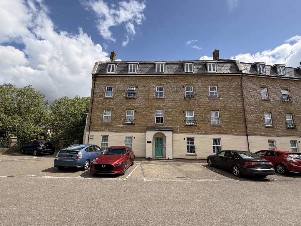 Main image of property: The Chestnuts, Haydon End, Swindon, SN25